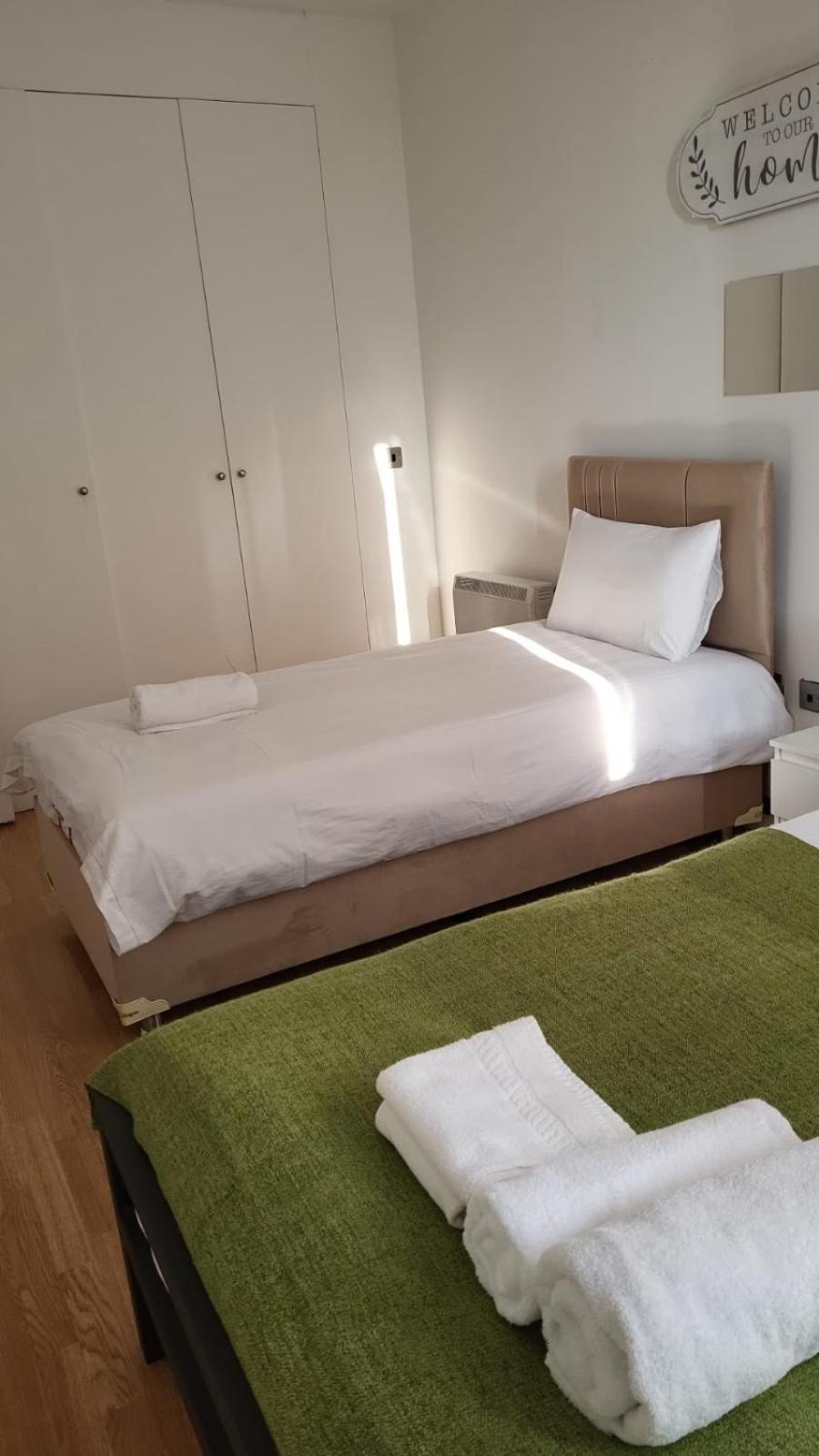 Cosy Entire Flat In Whitechapel Apartamento Londres Exterior foto