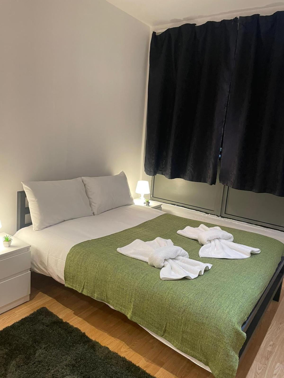 Cosy Entire Flat In Whitechapel Apartamento Londres Exterior foto